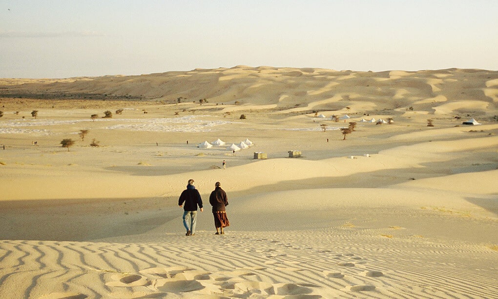 NOUVEL AN DANS LE DESERT DE MAURITANIE 28 Décembre 2024 – 4 Janvier 2025 – NIDRA YOGA AU MILIEU DES DUNES